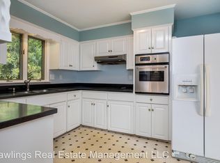 14 Wisteria Dr, Asheville, NC 28804