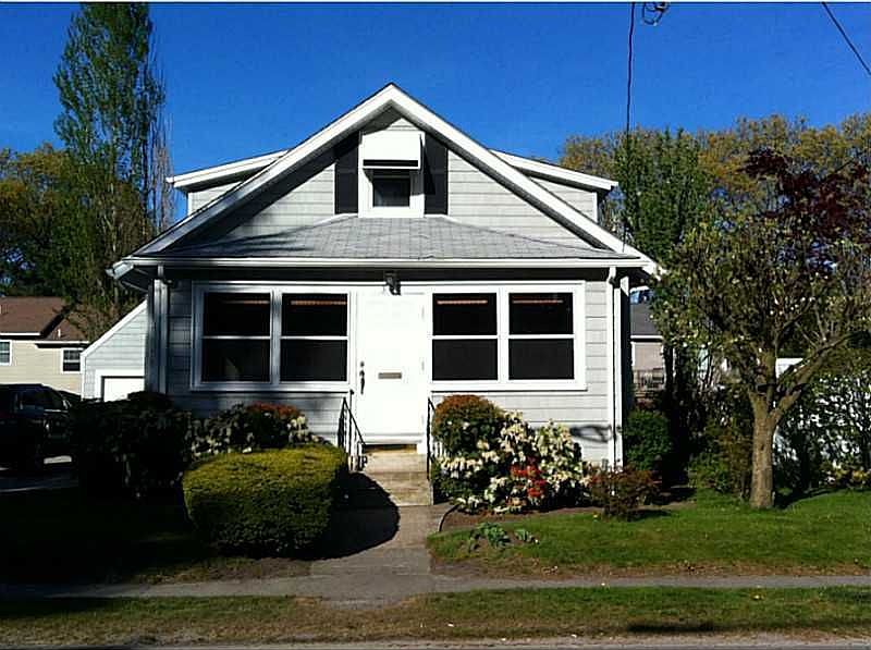308 Norwood Ave, Warwick, RI 02888 Zillow
