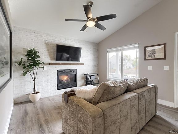 5th image of 9831 Sydney Lane