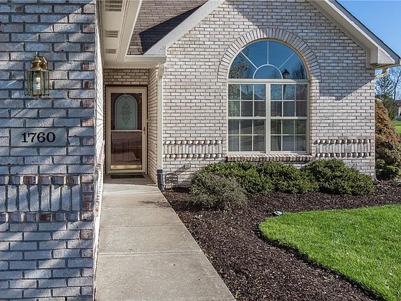 2nd image of 1760 Stonewall Cir