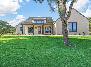 4004 Conejo Ct, Poolville, TX 76487