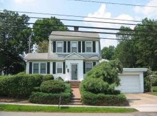 40 Brooklake Rd, Madison, NJ 07940