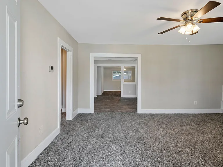 118 Circle Ct — Photo 5