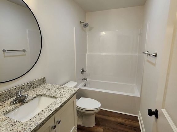 3rd image of 4029 Colbie Way