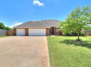 3028 Kaeylee Ln, Del City, OK 73115