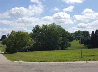 814 Lake Summerset Rd, Davis, IL 61019