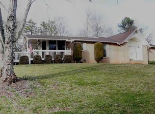 4764 Granada Hills Dr, Granite Falls, NC 28630