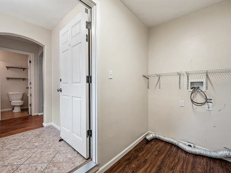 52801 Foxborough Ct — Photo 20