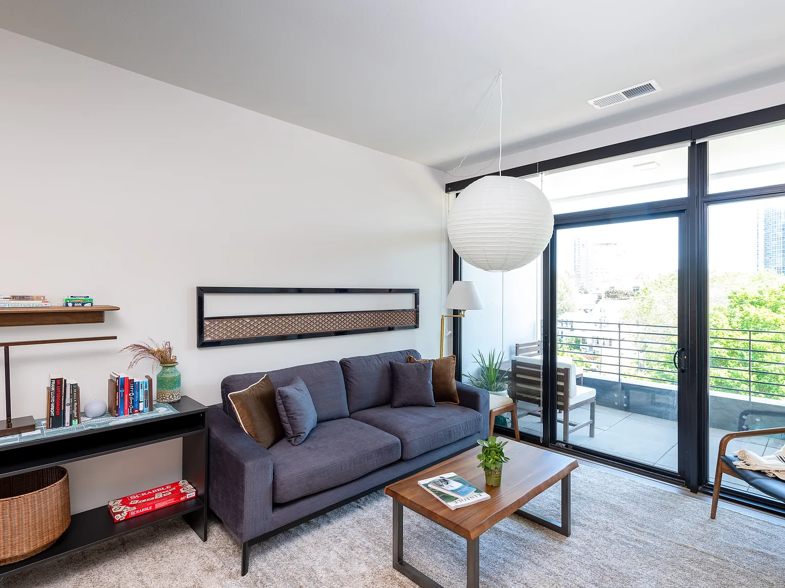1 bed, 750 sqft, $2,050 — Photo 3