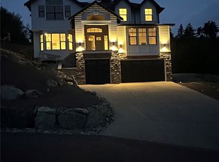 15405 98th Ct NE, Bothell, WA 98011