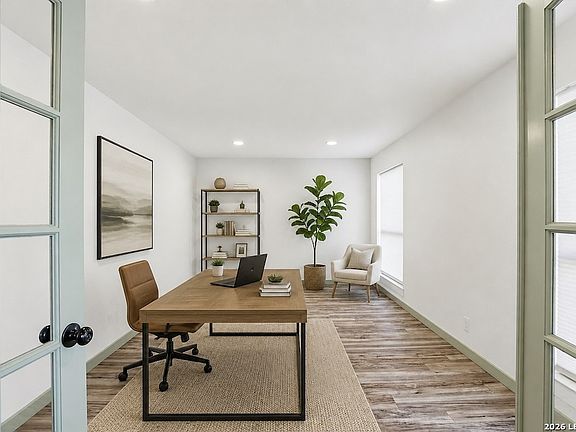 4th image of 8415 TIMBER CREST ST