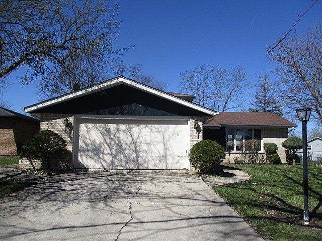 1st image of 22950 Bruce Dr
