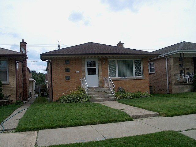1st image of 11109 S Green Bay Ave