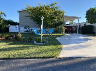 7028 SE Delegate St, Hobe Sound, FL 33455