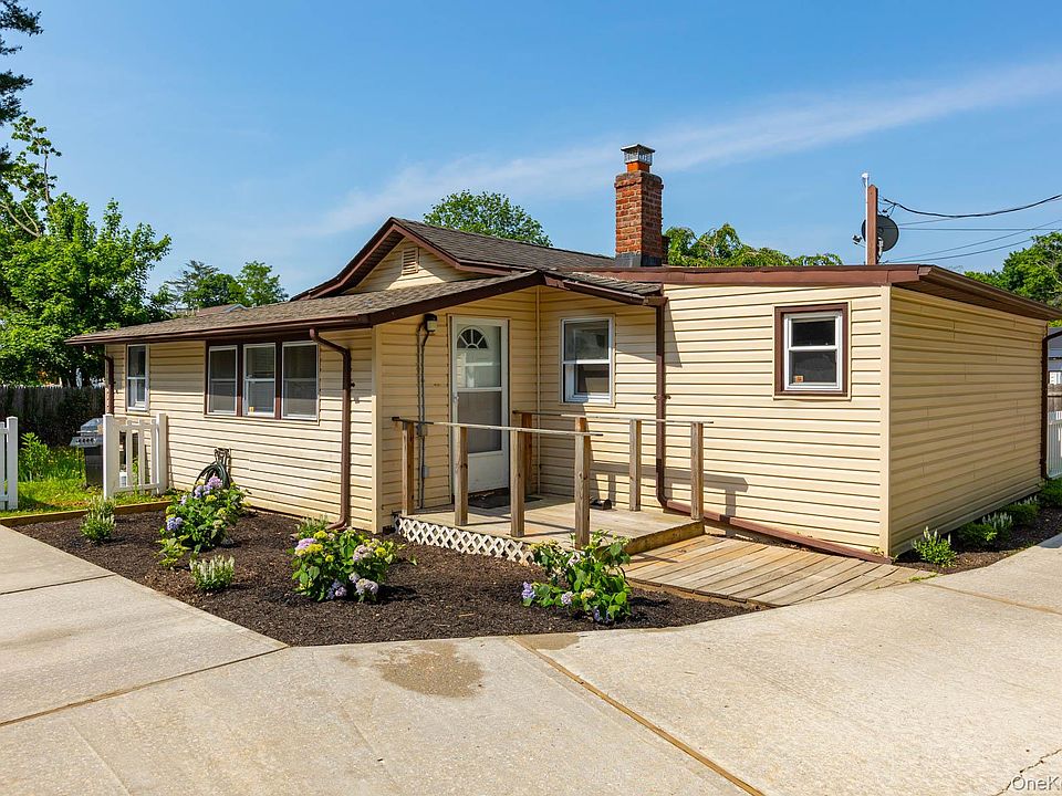 1st image of 29A Grant Avenue #A