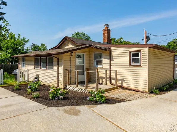 29A Grant Avenue #A, Brentwood, NY 11717