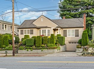 1864 24th Ave E, Seattle, WA 98112