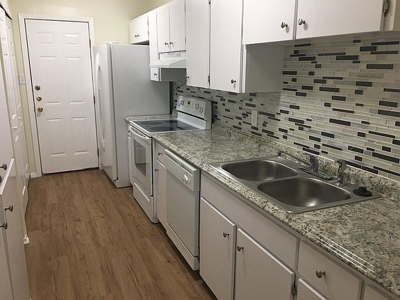 5th image of 4823 Fred May St
