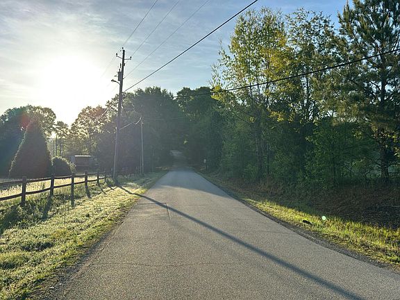5th image of 1543 Old Downing Mill Rd
