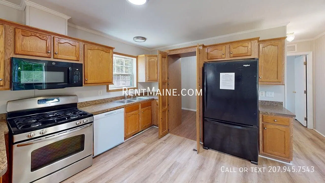 3 bed, 1064 sqft, $1,250 — Photo 2