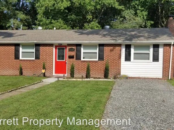 1940 Beall Dr, Hampton, VA 23663