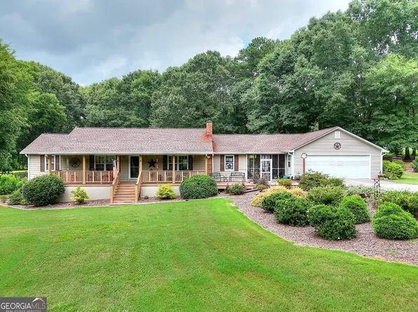 3079 Meadow Trl, Loganville, GA 30052