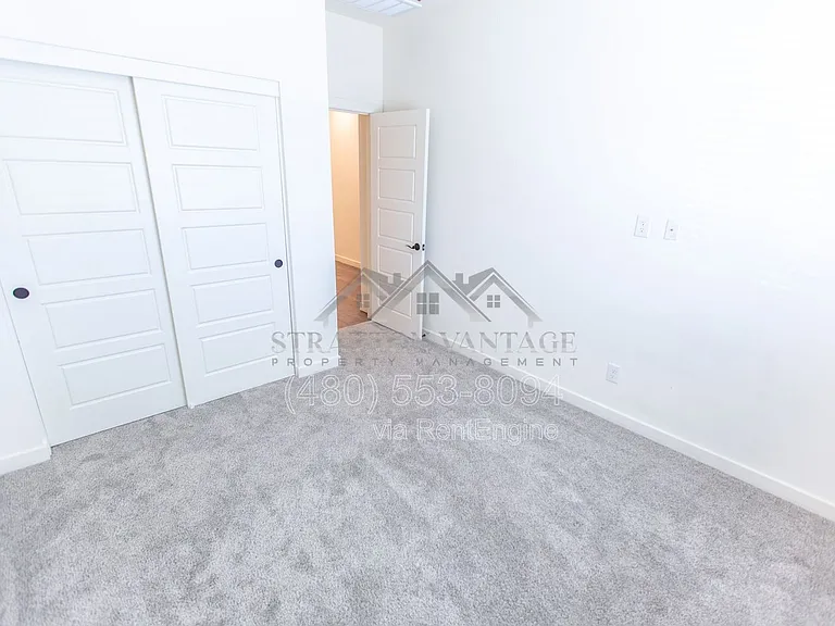 2547 N Kenna Pl — Photo 7