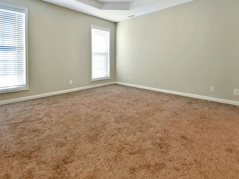 3896 Gaine Dr — Photo 8