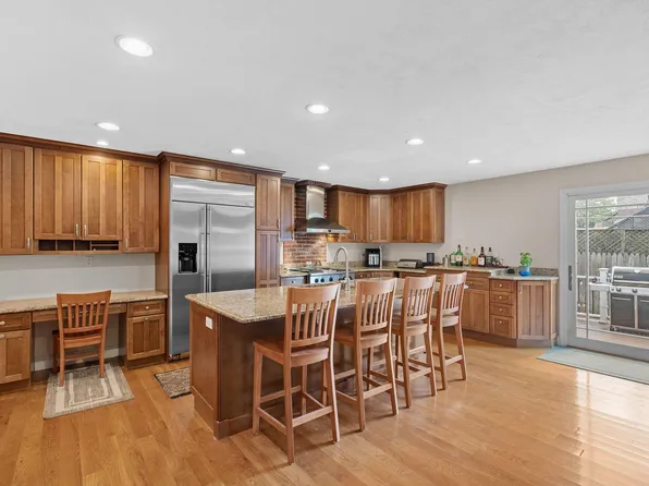 463 2nd St, Hoboken, NJ 07030