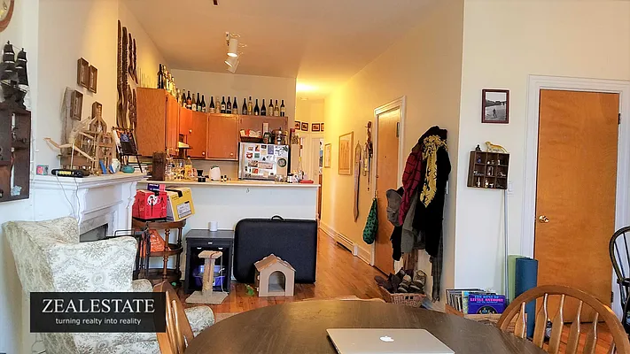 Rented by ZealEstate Group Inc | media 43