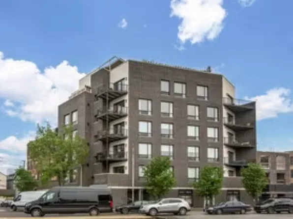 1157 W Erie St #5W, Chicago, IL 60642