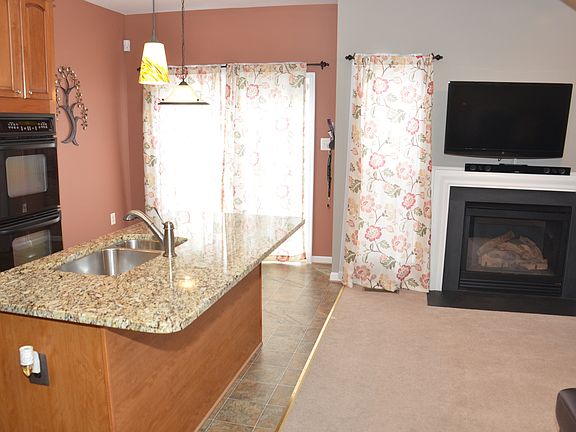 3rd image of 6721 Emmanuel Ct