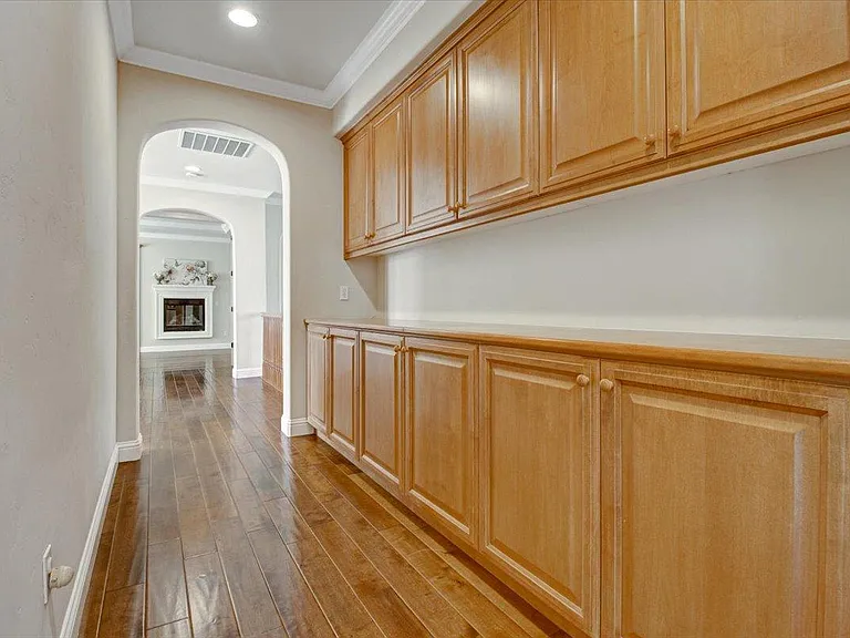 1852 Saddle Park Pl — Photo 48