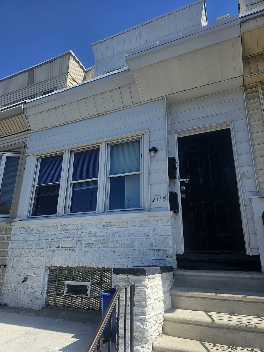 Building Photo - 2115 Stenton Ave #2