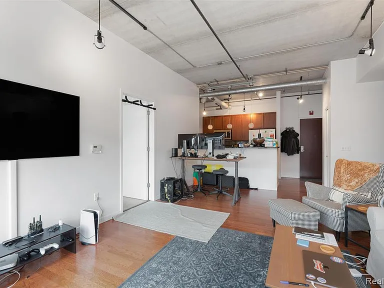 3670 Woodward Ave #506 — Photo 10