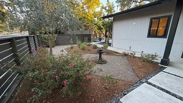 395 Nob Hill Dr — Photo 8