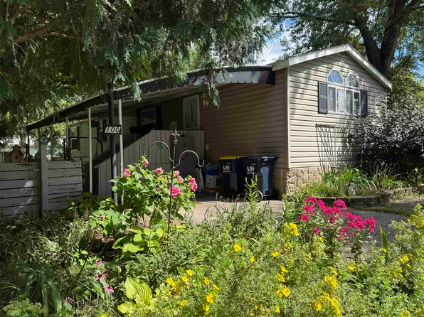 100 Woodland, Wisconsin Dells, WI 53965