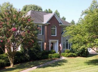 5204 Mountain View Rd, Winston Salem, NC 27104