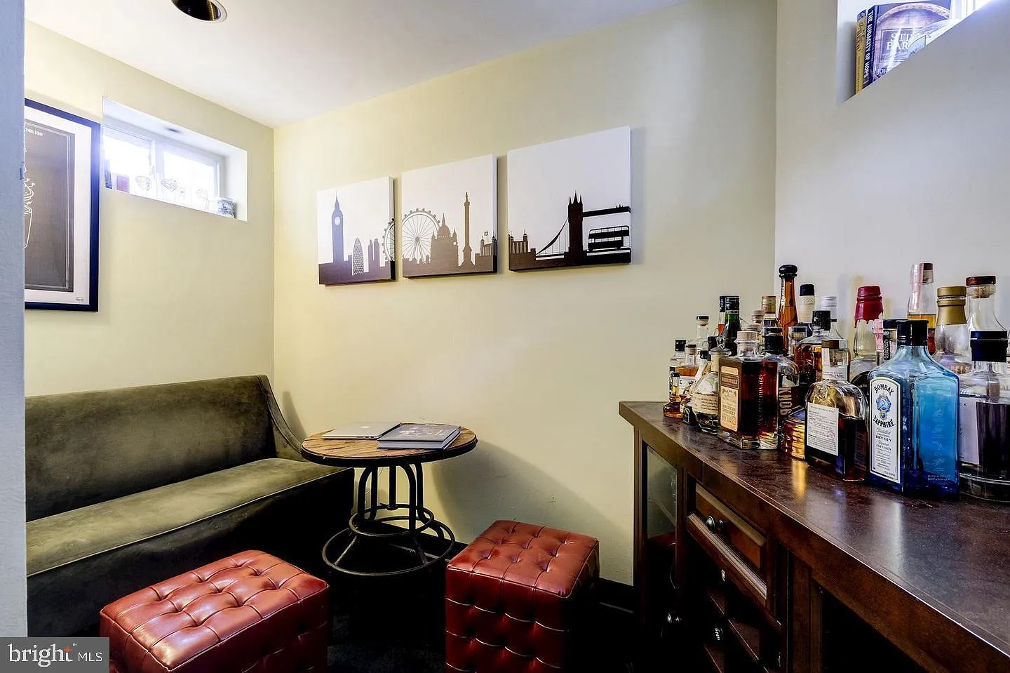 1 bed, 642 sqft, $2,300 — Photo 4