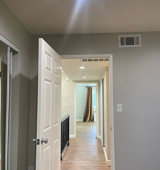 7327 Willoughby Ave #7 — Photo 17