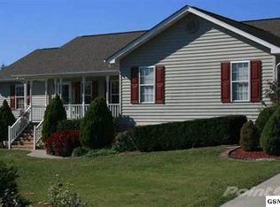 3873 Settlers Trl, Kodak, TN 37764