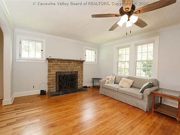 5th image of 1207 Olson Rd