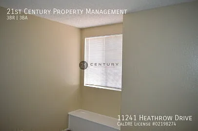 11241 Heathrow Dr — Photo 15