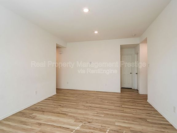 4th image of 8707 Wooster Trails Dr