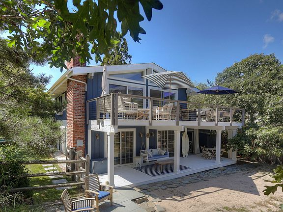 2nd image of 18 Cliff Rd