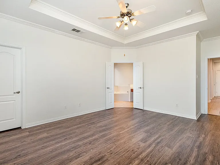 1432 Palestine Dr — Photo 15