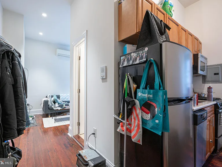 2033 Spruce St #5 — Photo 4