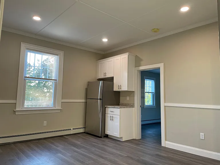265 Nesmith St #2 — Photo 3