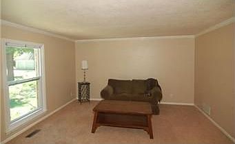 4th image of 10222 Knox Dr