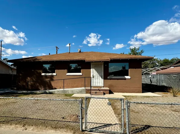 8157 Hickory Ln, El Paso, TX 79915